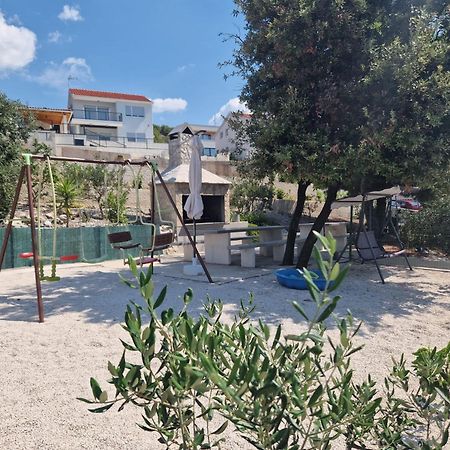 Apartments Ilak Trogir Zewnętrze zdjęcie