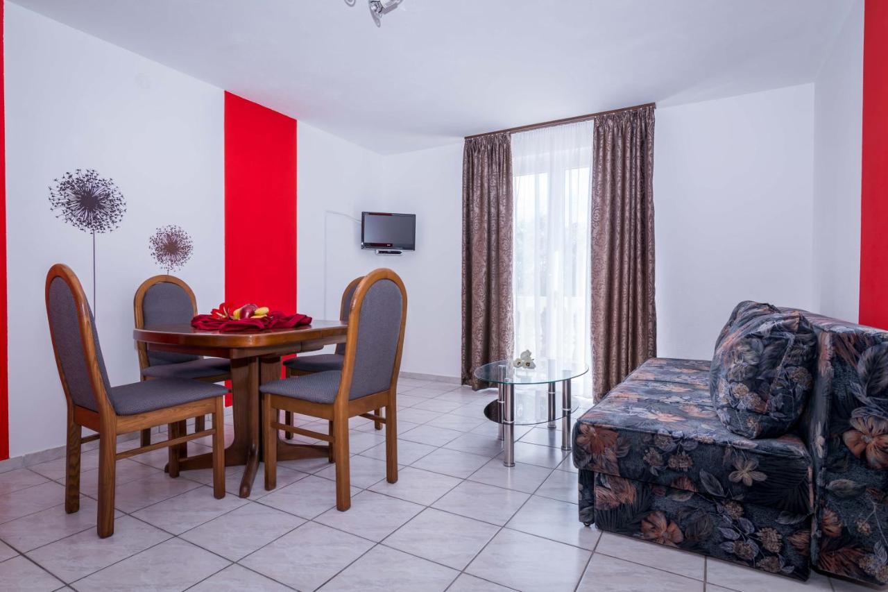 Apartments Ilak Trogir Zewnętrze zdjęcie